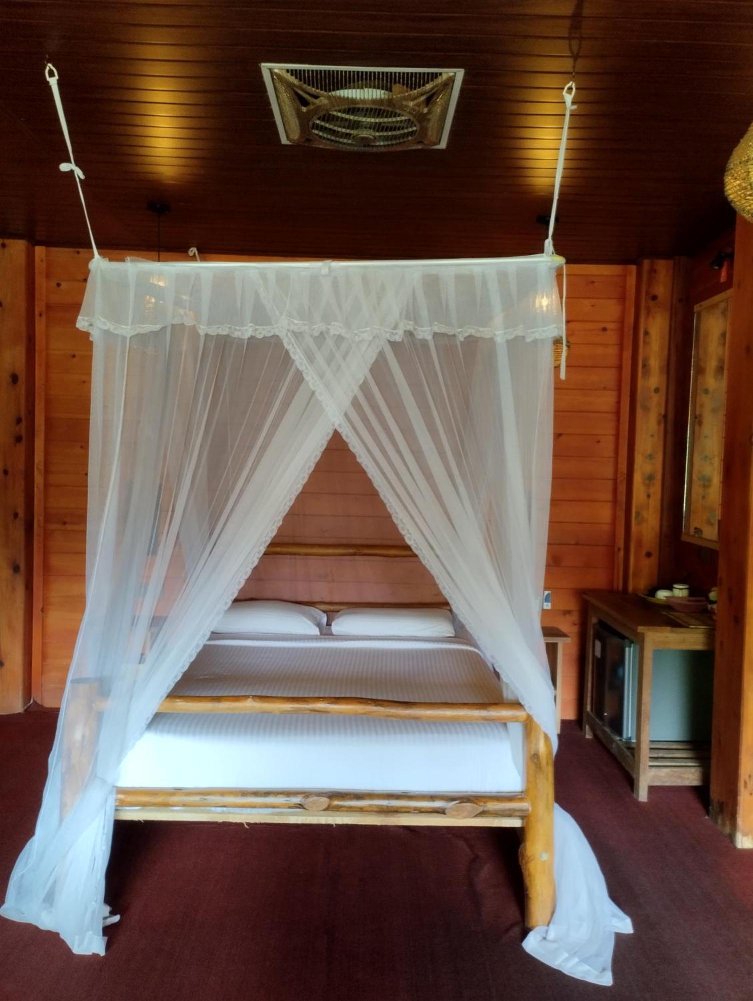 Ella Wood Cabin 외부 사진