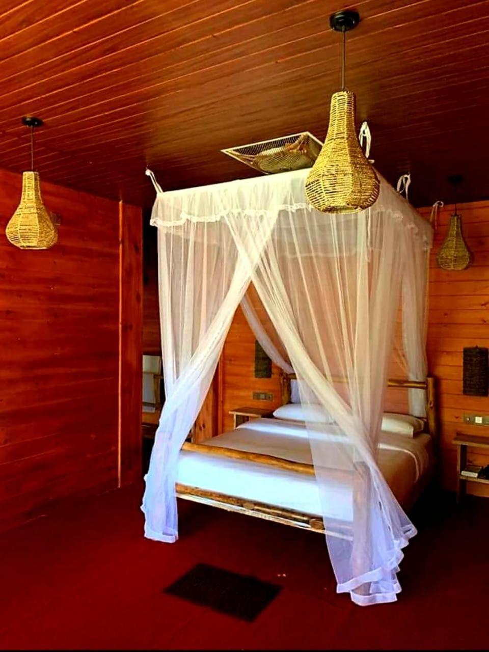 Ella Wood Cabin 외부 사진