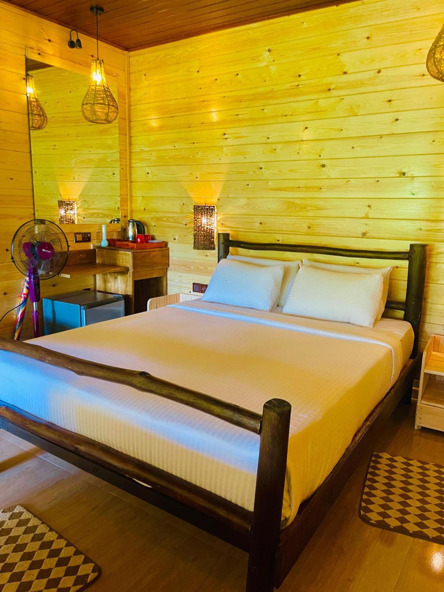 Ella Wood Cabin 외부 사진