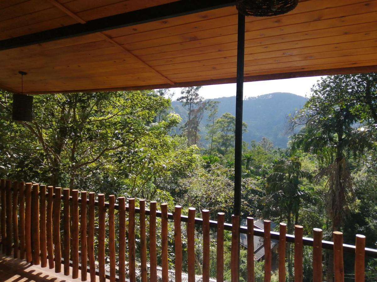 Ella Wood Cabin 외부 사진